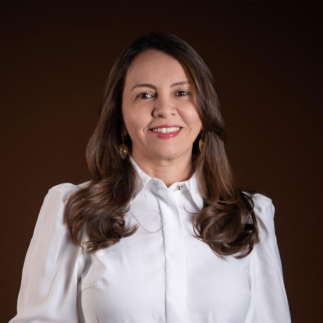 Dra. Monica Santos